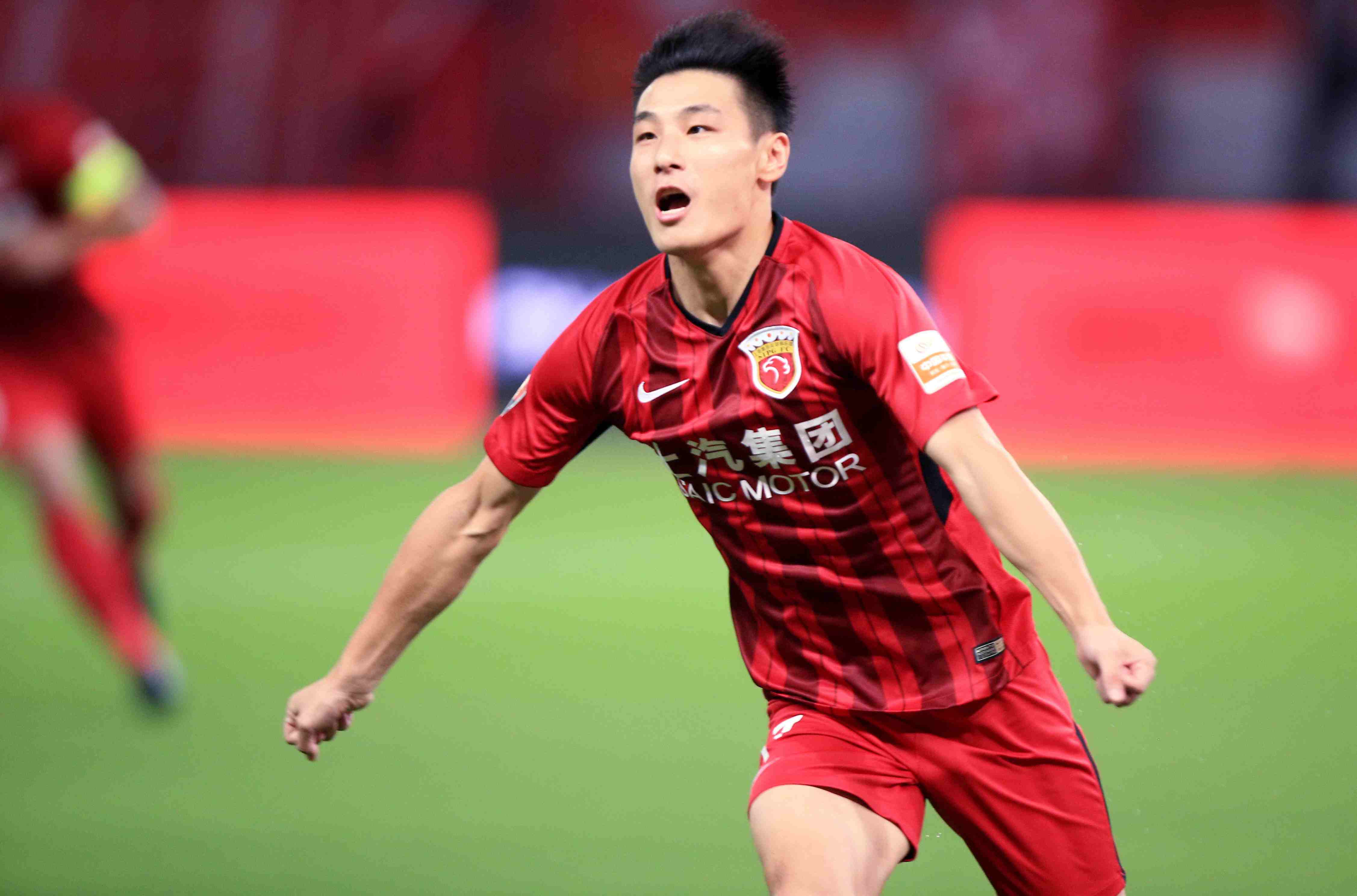 上海上港客场大捷，积分榜领跑形势稳定的简单介绍
