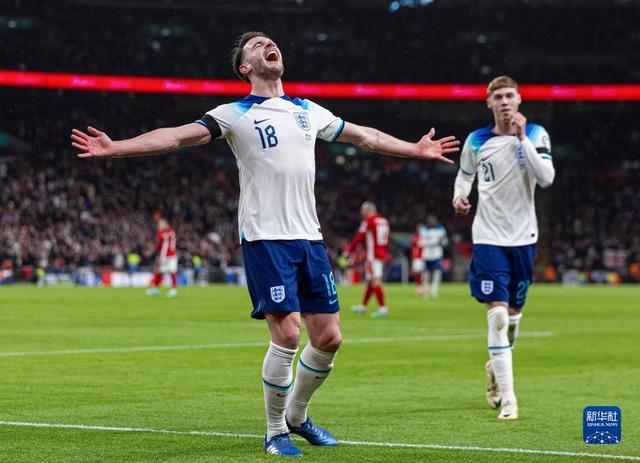 包含英格兰队在欧预赛中经历曲折但最终赢下对手的词条