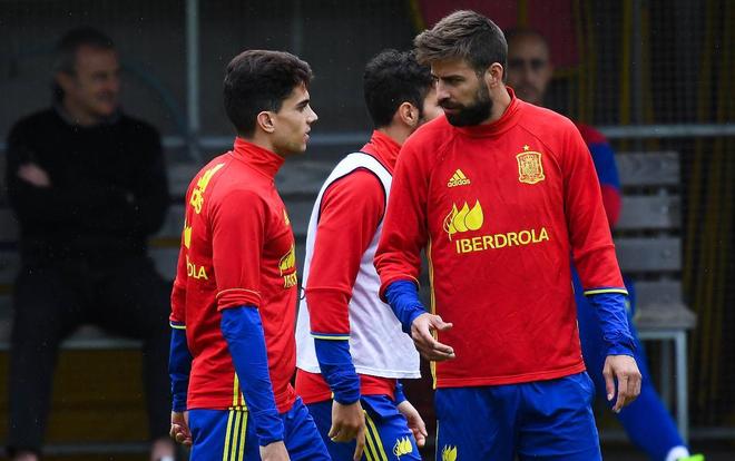 包含乌克兰携手西班牙晋级欧国联半决赛，胜负即将分晓的词条