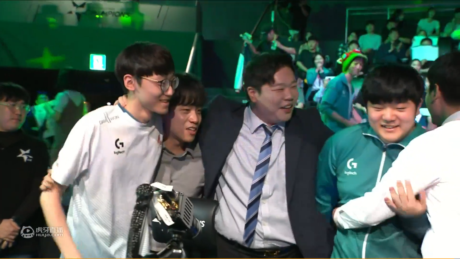 100T轻取DK,Deft完成史诗逆转鏖战多局八强赛,点燃全场激情 100T轻取DK,Deft完成史诗逆转鏖战多局八强赛,点燃全场激情