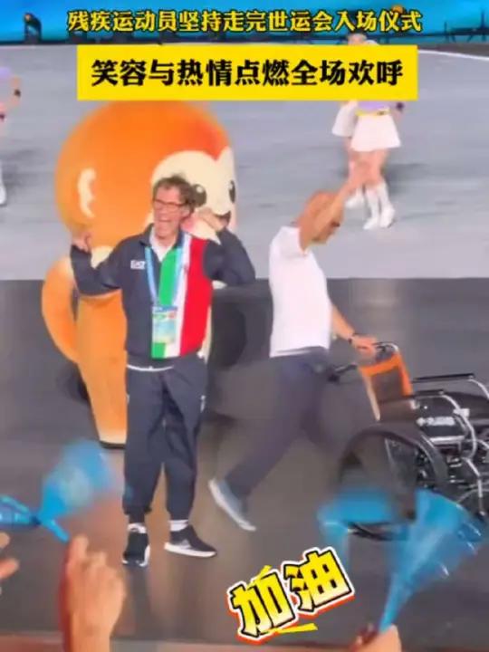 包含TES轻取C9，Oner完成史诗逆转强强对话成都决赛之夜，点燃全场激情的词条