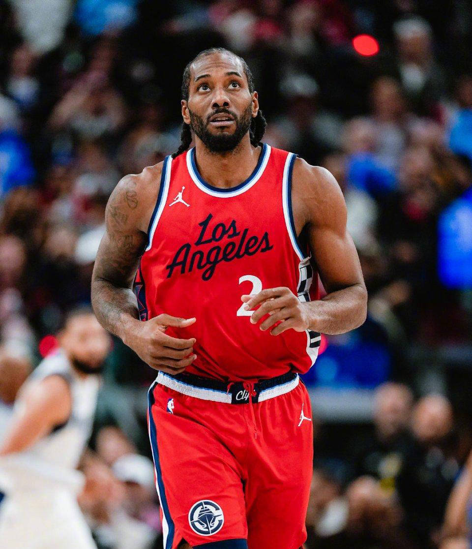 开云APP-快船客场大胜开拓者，莱昂纳德独得31分