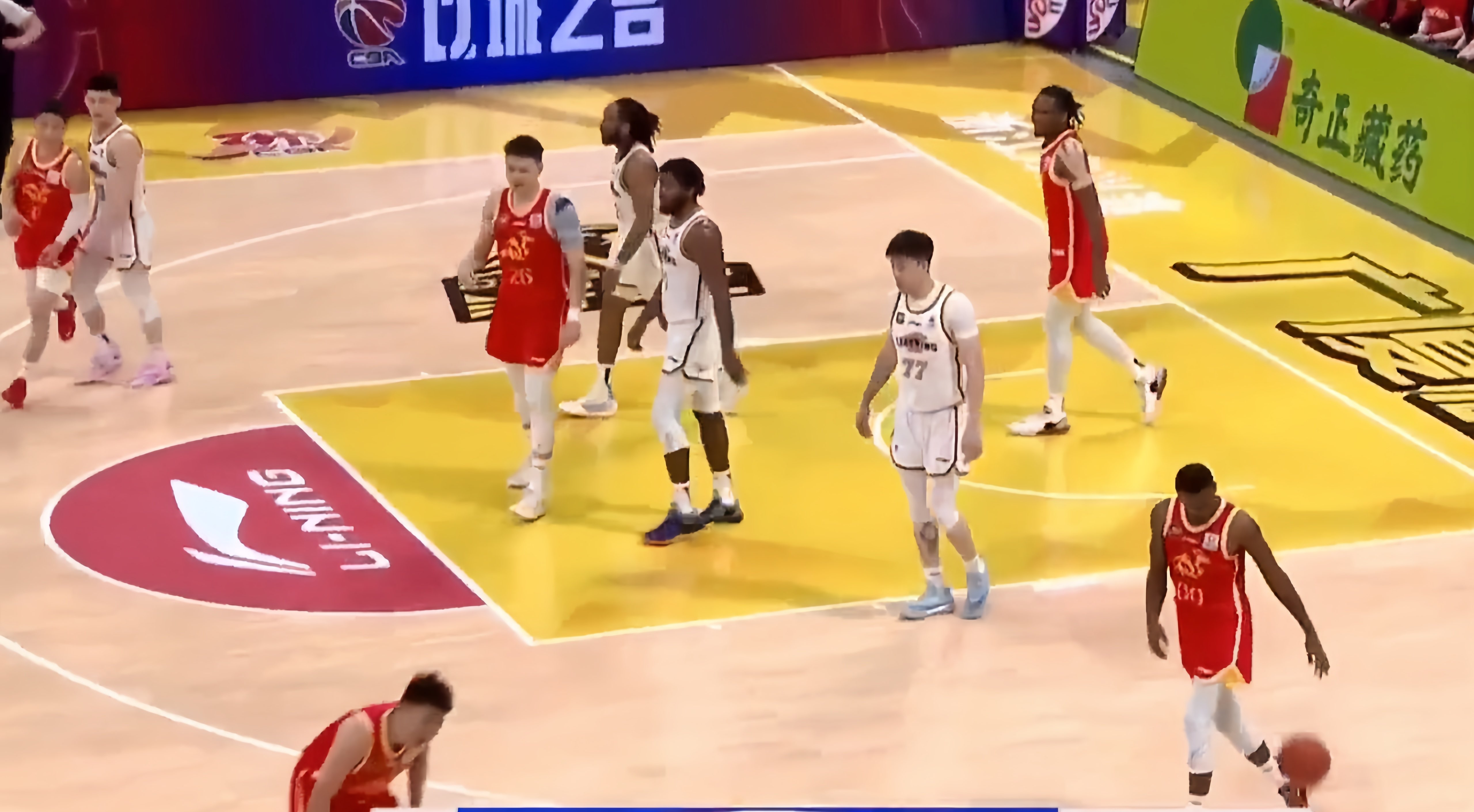 实力碾压对手，全面赢得比赛