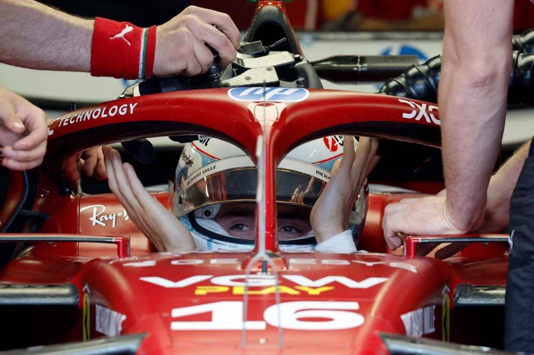 阿斯顿马丁鏖战法拉利,勒克莱尔刷新纪录的简单介绍 阿斯顿马丁鏖战法拉利,勒克莱尔刷新纪录的简单介绍