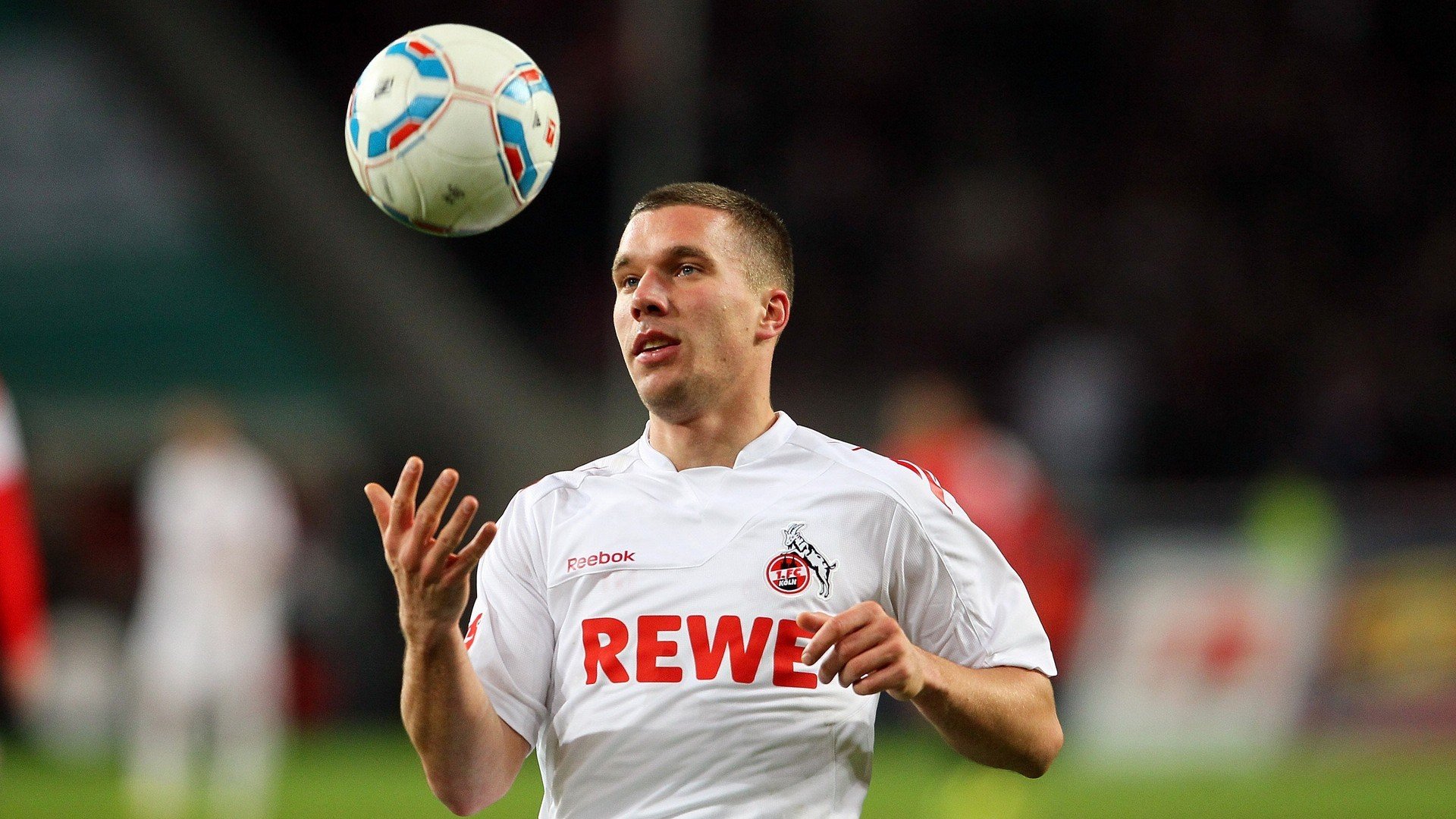 双面舞者，当内马尔的桑巴舞步踏碎雷恩的铁血之梦