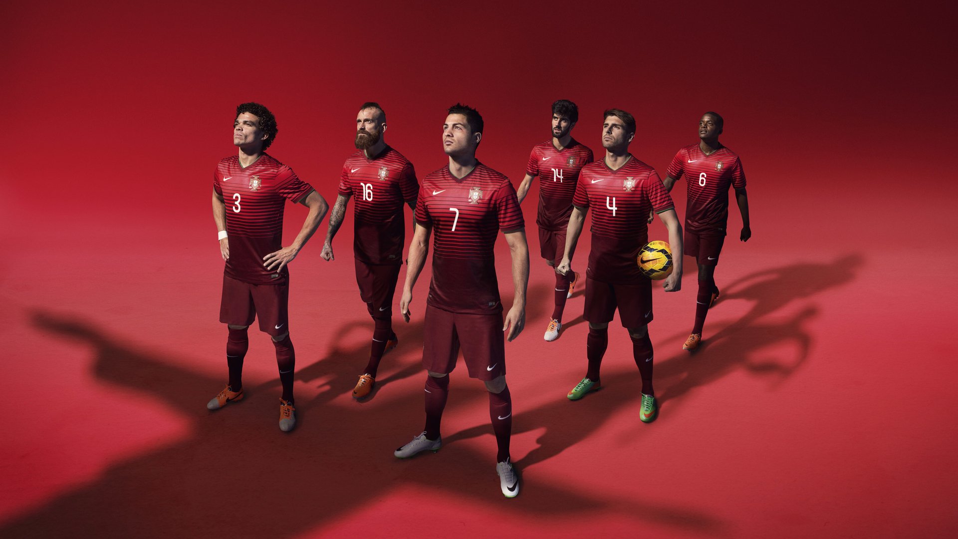 开云体育APP下载-当桑巴铁腰披上新月战袍，卡塞米罗一锤定音助卡塔尔力克格子军团