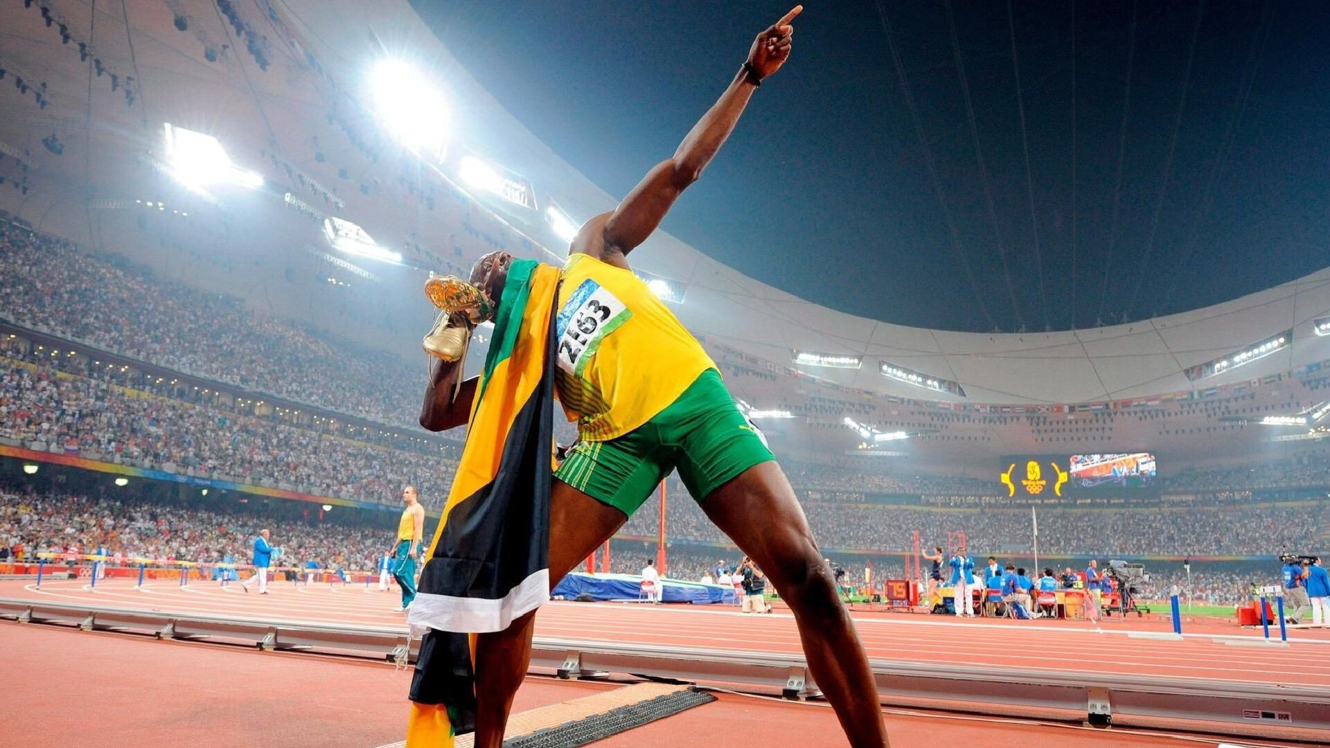 开云体育入口-羽球盛宴，法国队力克日本队，安赛龙点燃赛场